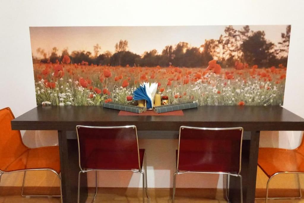 "Orchidea" Camera Privata Nell'Appartamento Condiviso Cagliari Bagian luar foto